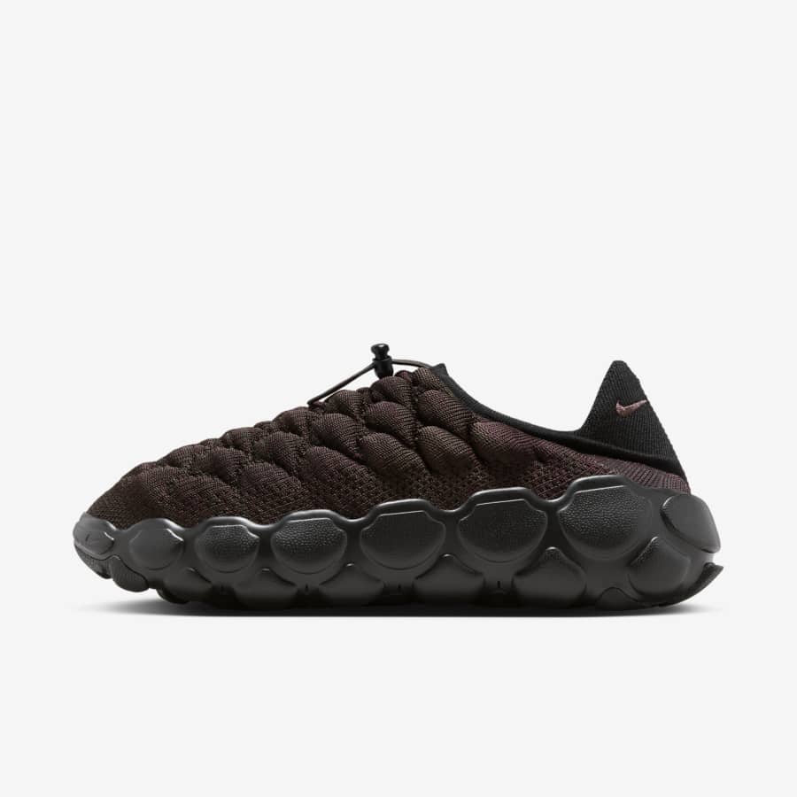 How to Clean Mesh Shoes. Nike IL