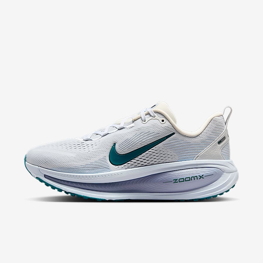 Nike史上最高のクッショニングで走れる、ナイキ ボメロ 18.オンライン 