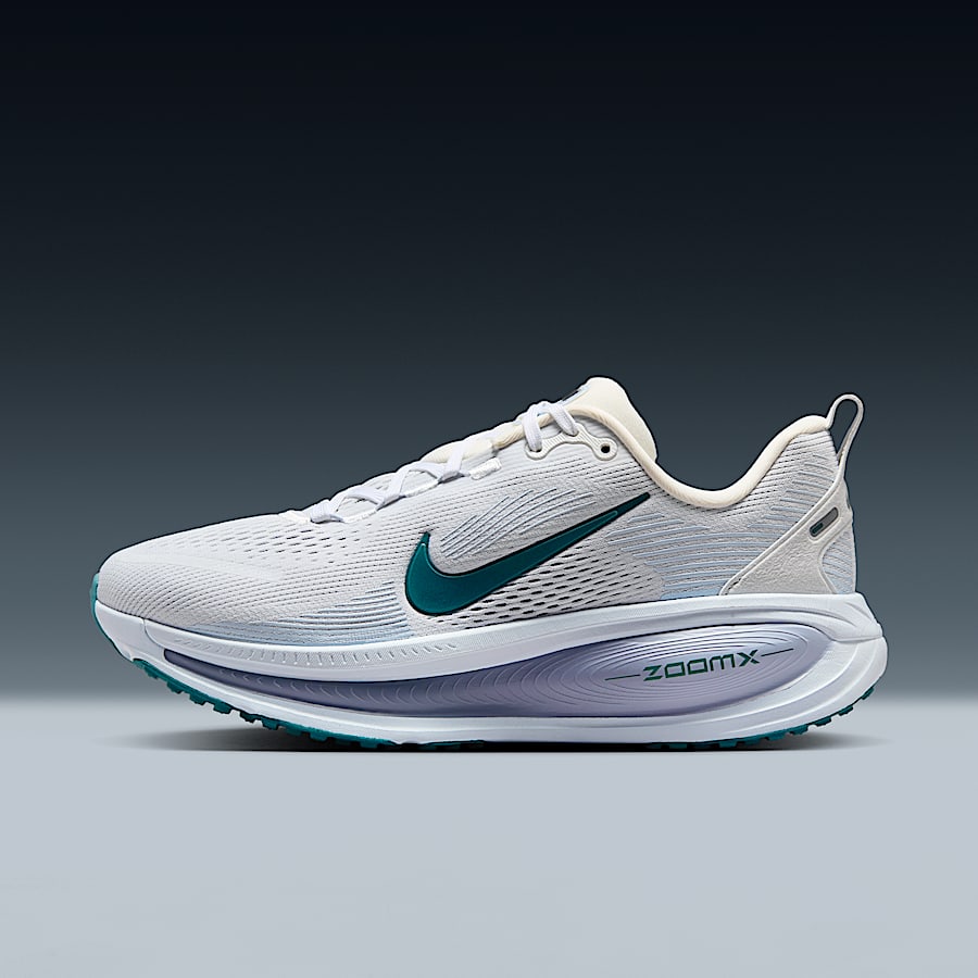 オンラインショップ Nike史上最高のクッショニングで走れる、ナイキ ボメロ 18 その他