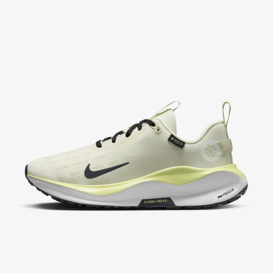 Welke schoenen zijn het beste voor overpronatie . Nike BE