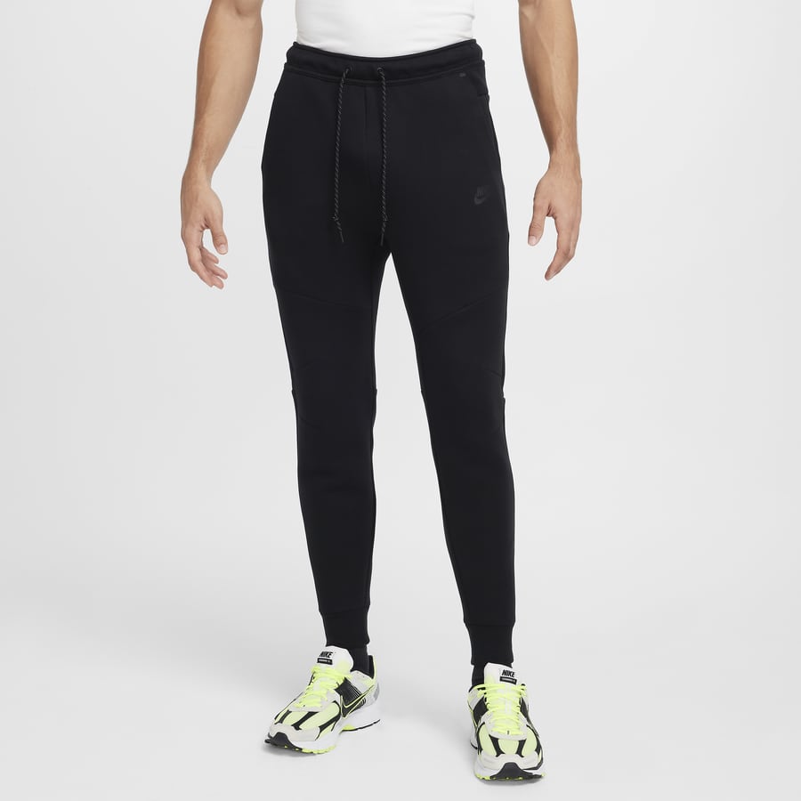 Check Out the Warmest Sweatpants by Nike. Nike