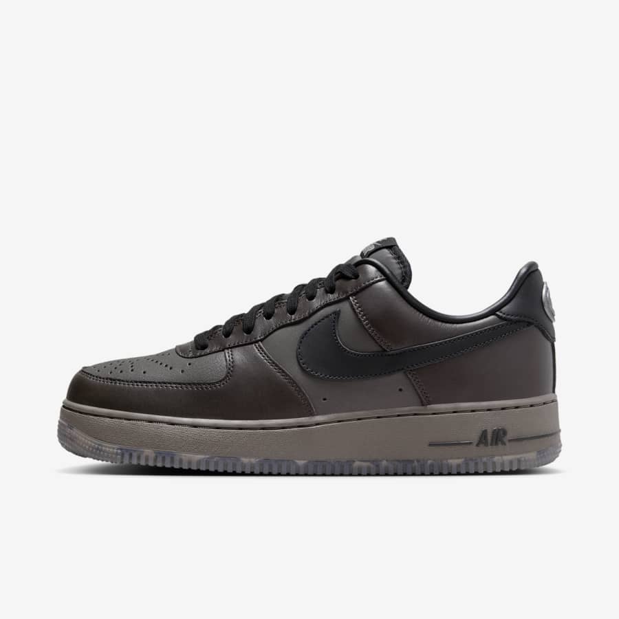 Official Air Force 1 size guide and tips. Nike ID