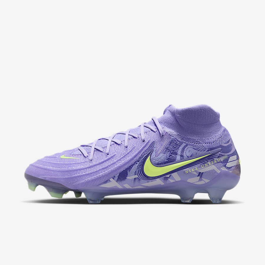 Nike Introduces Phantom Luna, a New Women-Focused Football Boot . Nike.com