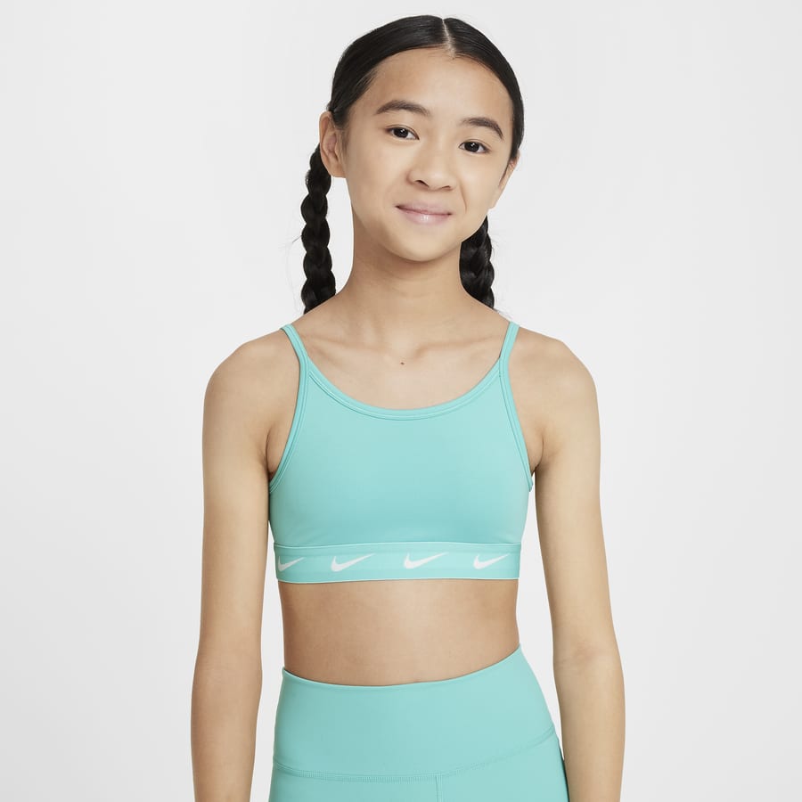 Ropa deportiva para niña nike hot sale