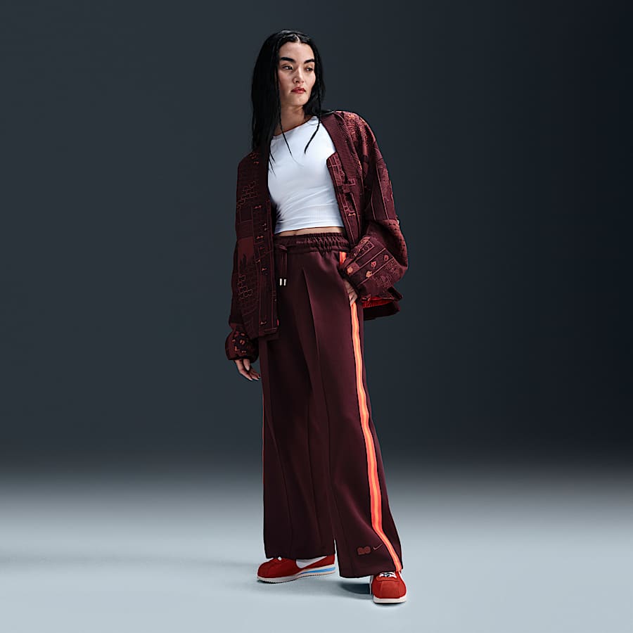 Red nike women's apparel new arrivals