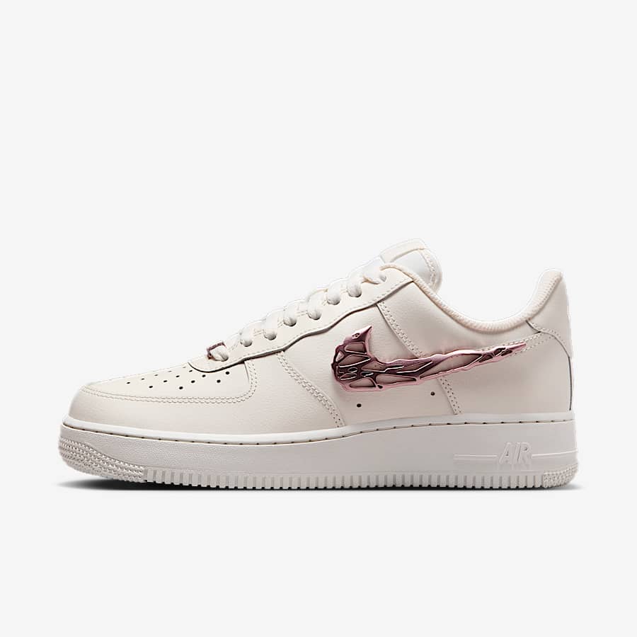 air-force-1-07-lx-womens-shoes