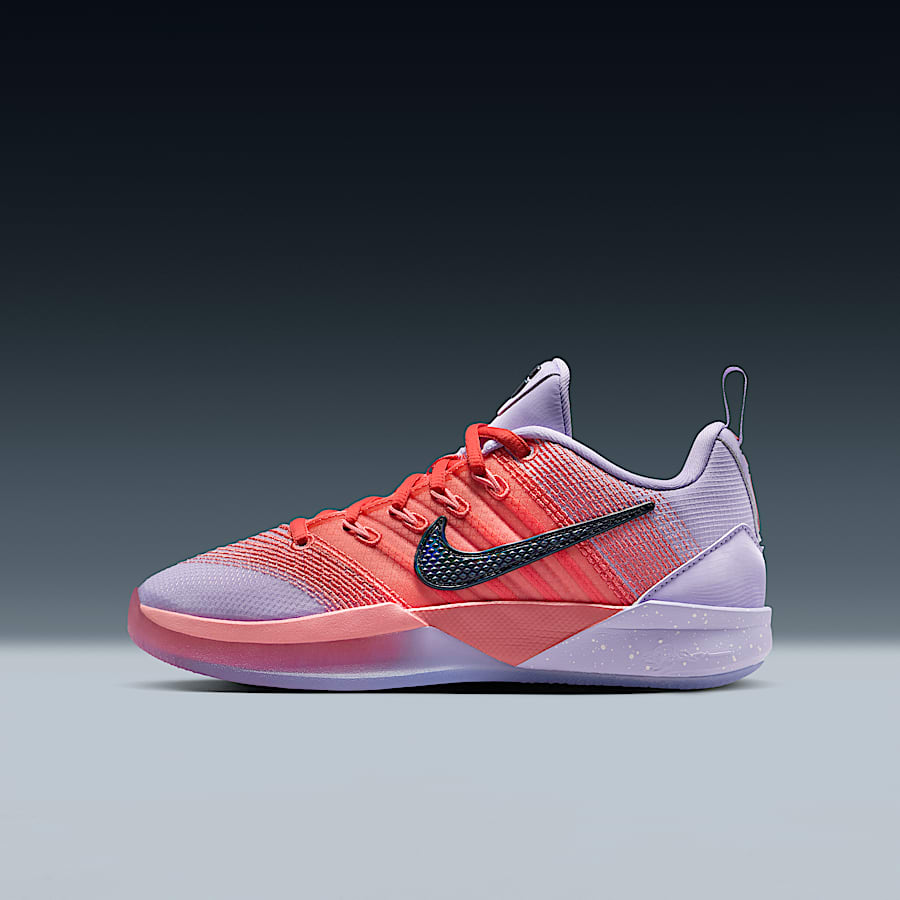 サブリナ・イオネスクとNikeがタッグを組み、サブリナシリーズの