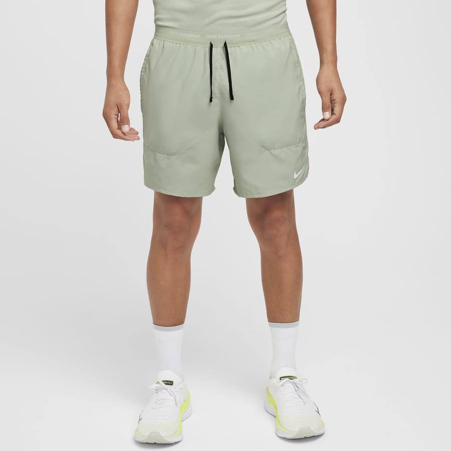 Running Shorts With a Phone Pocket Why They re So Convenient. Nike