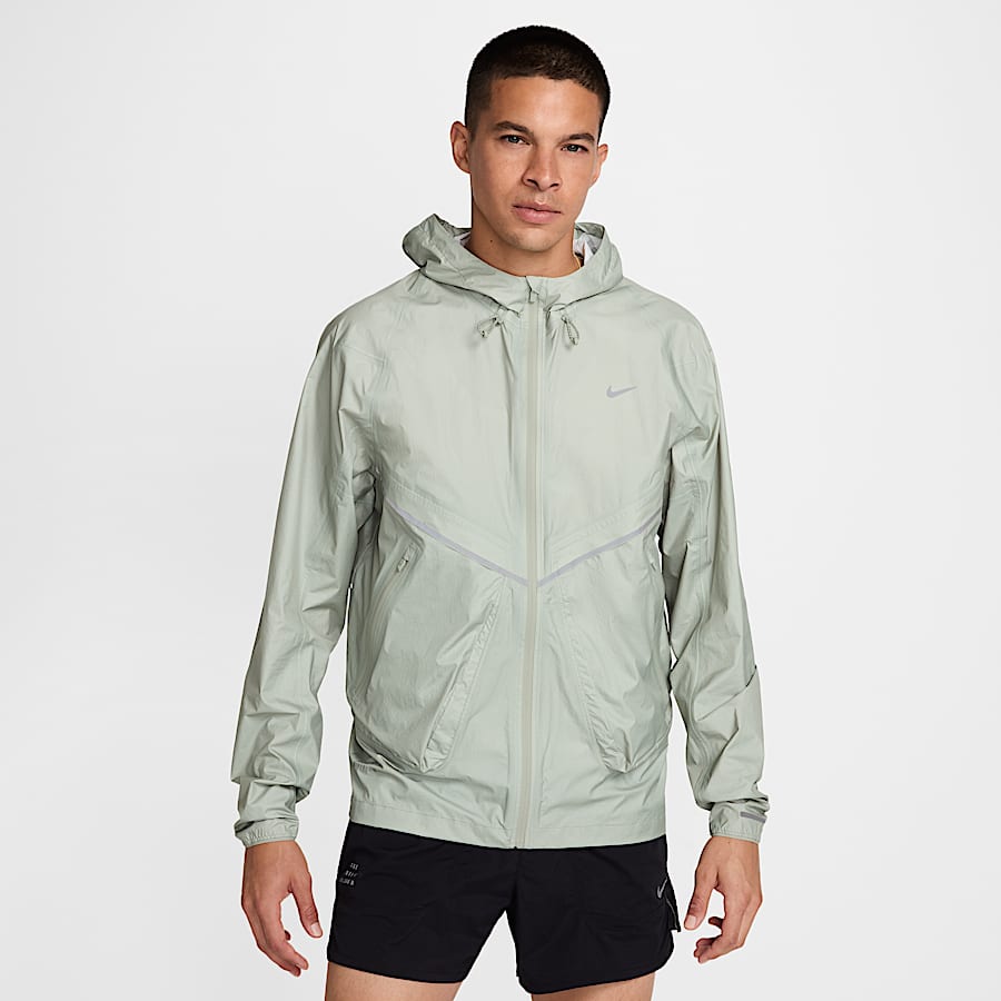 How to Pick the Best Nike Running Jacket for Cold Weather. Nike