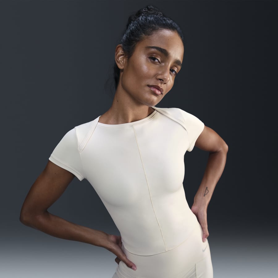 Nike yoga outfit deals