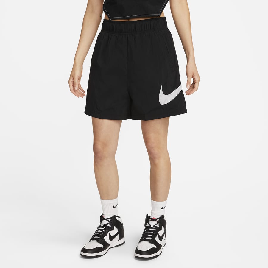 5 Ways to Style a Nike Crop Top. Nike IN
