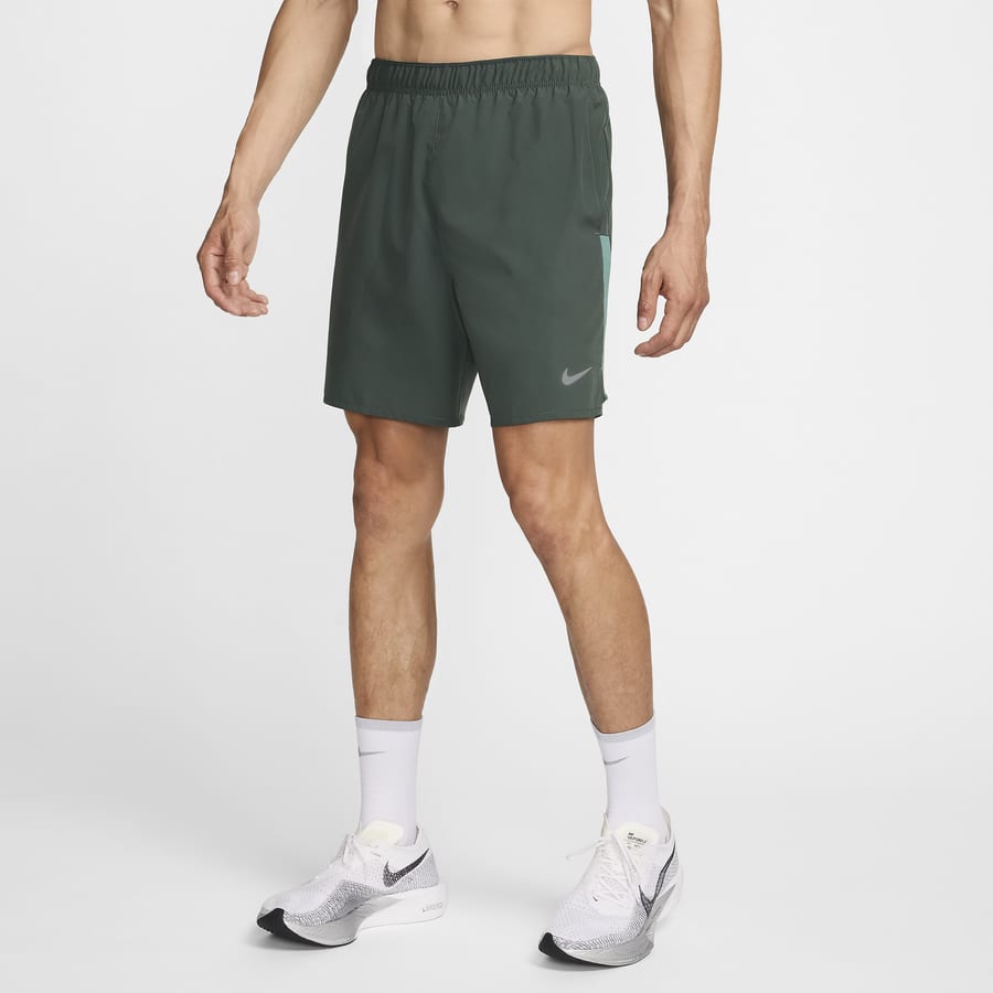 Un short de running avec une poche pour telephone pourquoi est ce si pratique. Nike LU