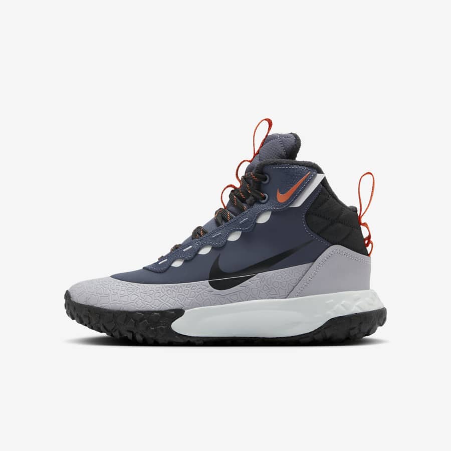 Nike boots high tops store