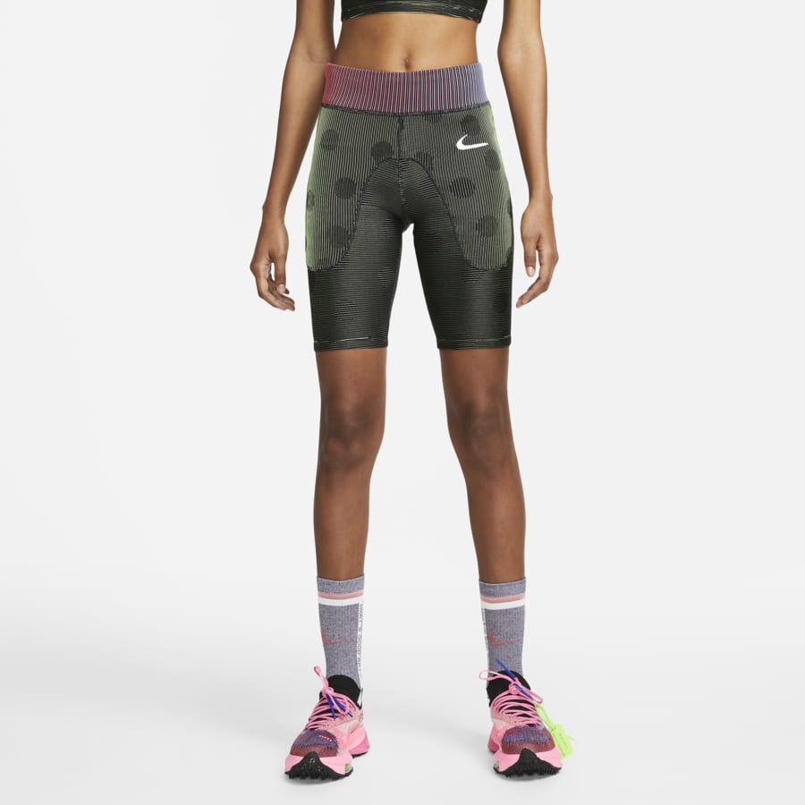 5 biker shorts outfit ideas to wear right now . Nike AU