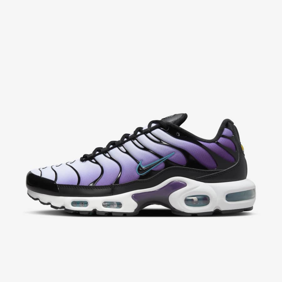 Shop Matching Nike Outfits for the Whole Family. Nike UK