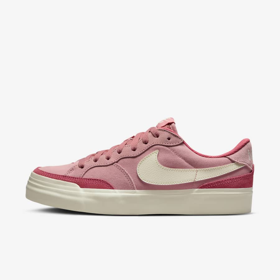 Baby pink nike trainers online