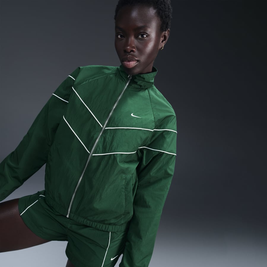 Best nike clothing hot sale