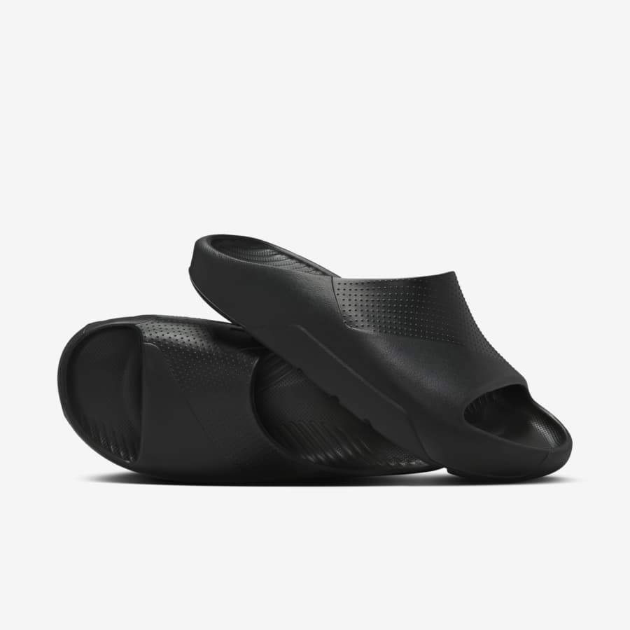 Socks with nike slides deals