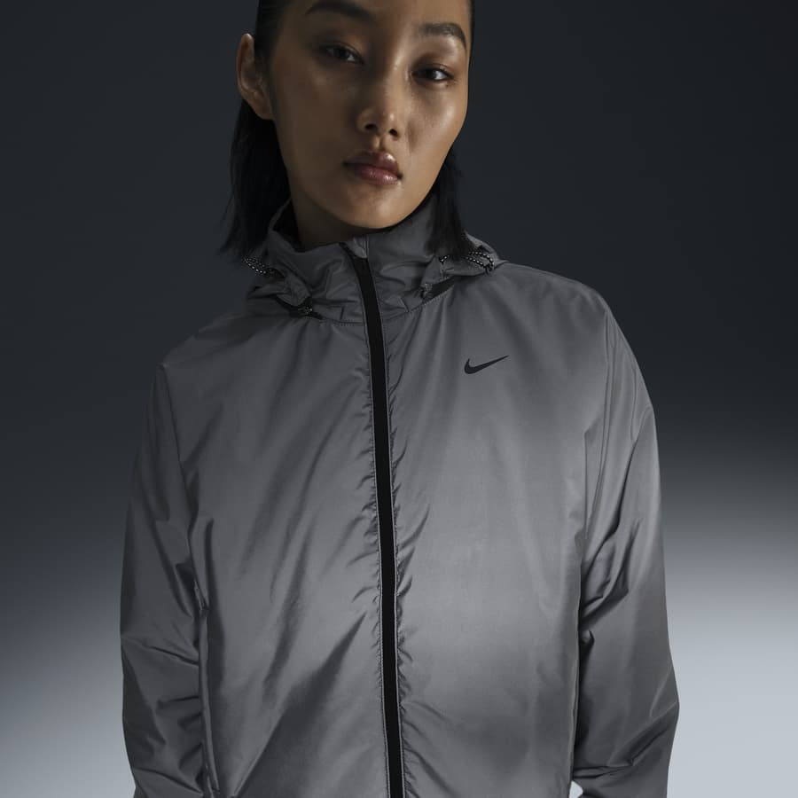 How to Pick the Best Nike Running Jacket for Cold Weather. Nike JP