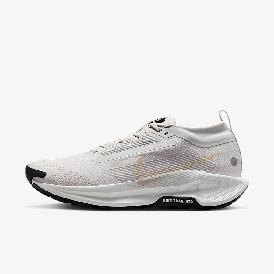 Elige las mejores botas de senderimo para tu próxima ruta. Nike ES