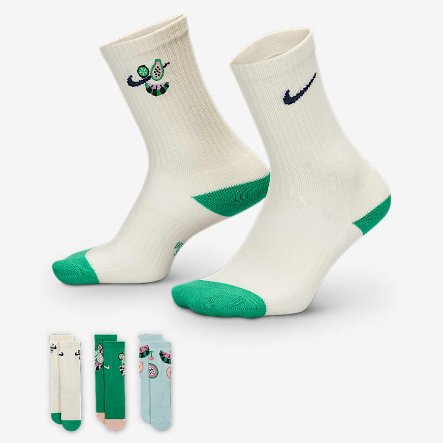 NIKE SNOW BOARDING ウェア Nike Snowboarding Shop | SwooshSnowboarding