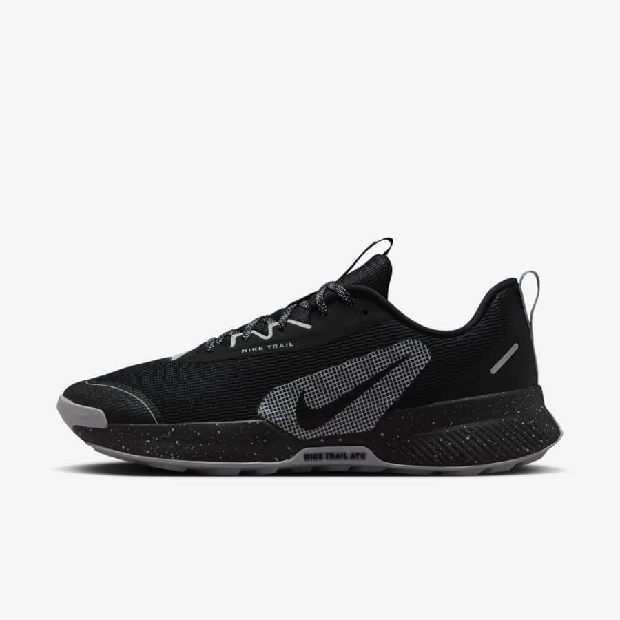 nike trek trainers