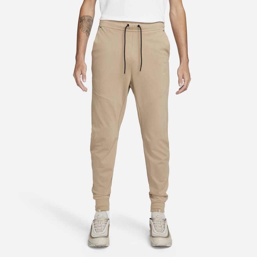 Check Out the Warmest Sweatpants by Nike. Nike