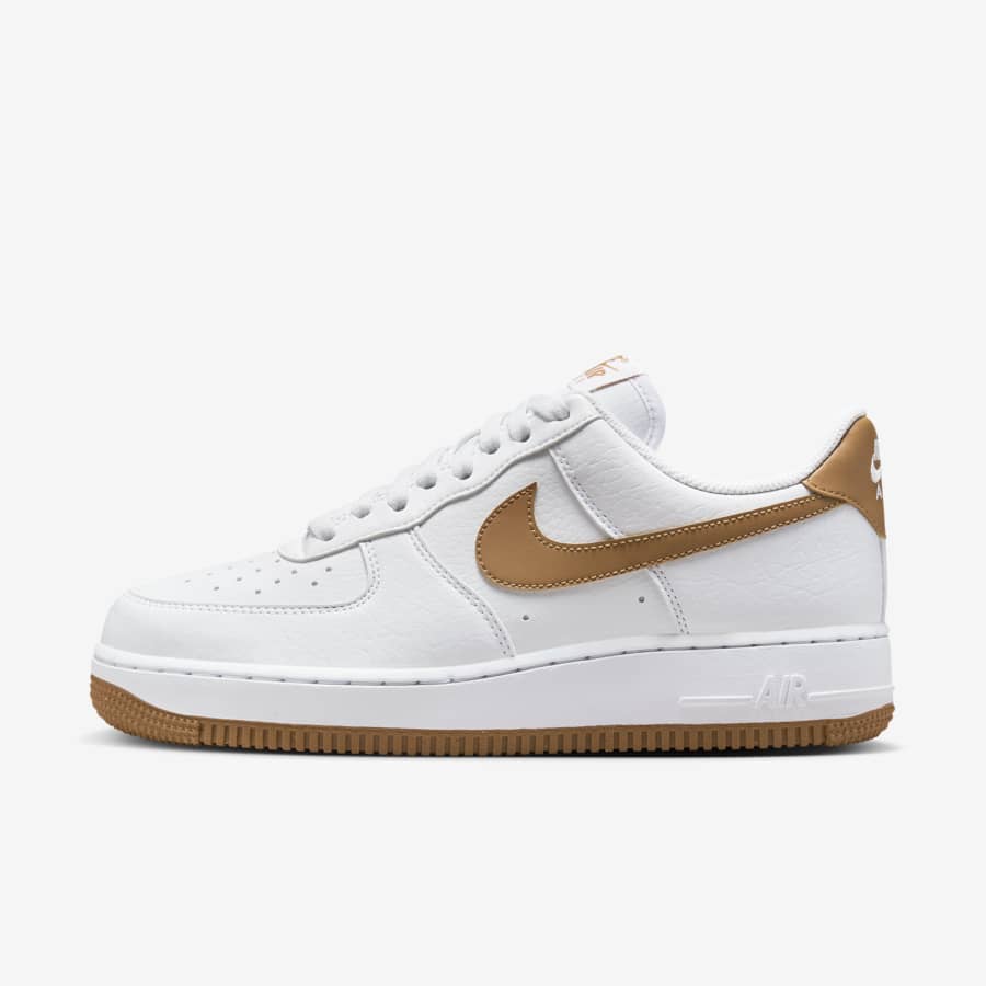 Official Air Force 1 size guide and tips. Nike IE