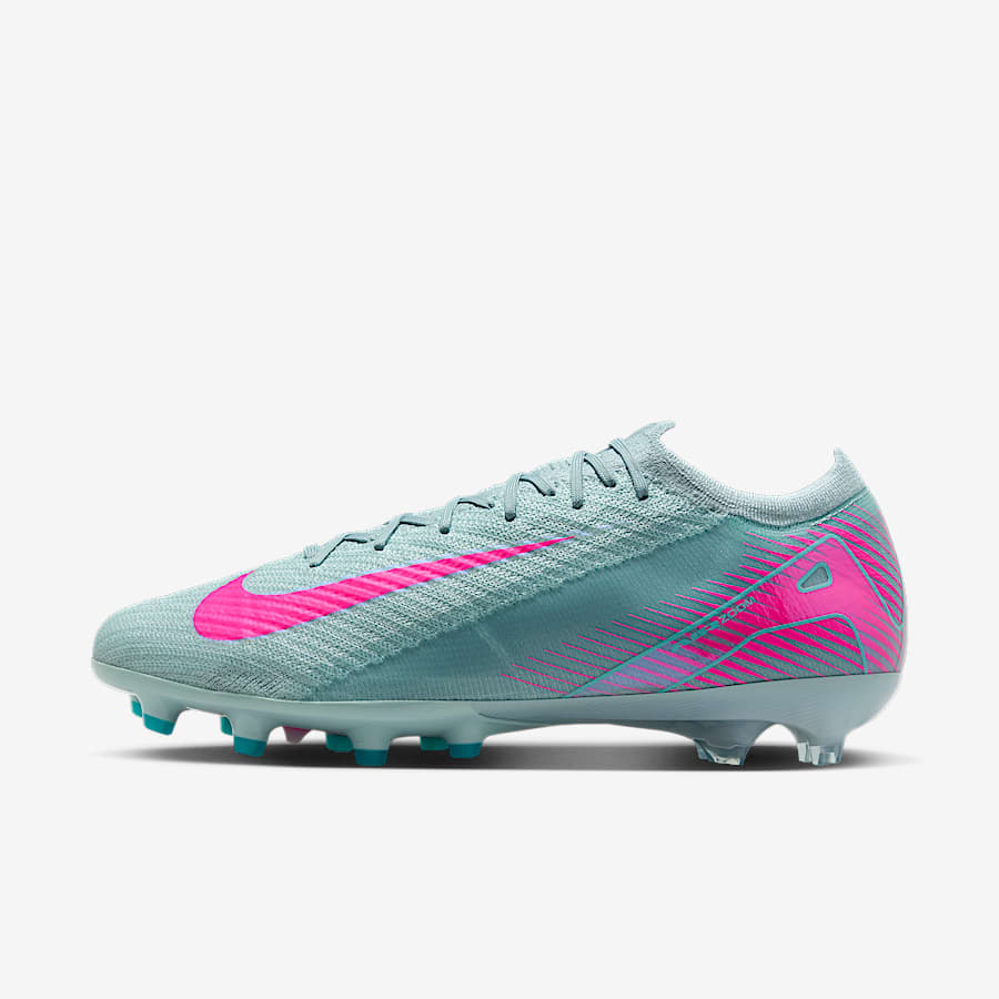 新サッカースパイクNike Zoom Mercurial Dream Speed Superfly 9