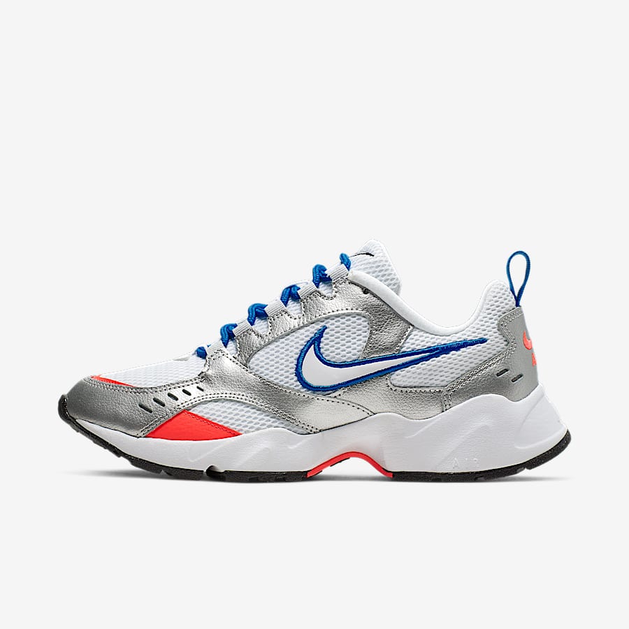 Check out the best chunky sneaker styles by Nike. Nike CA