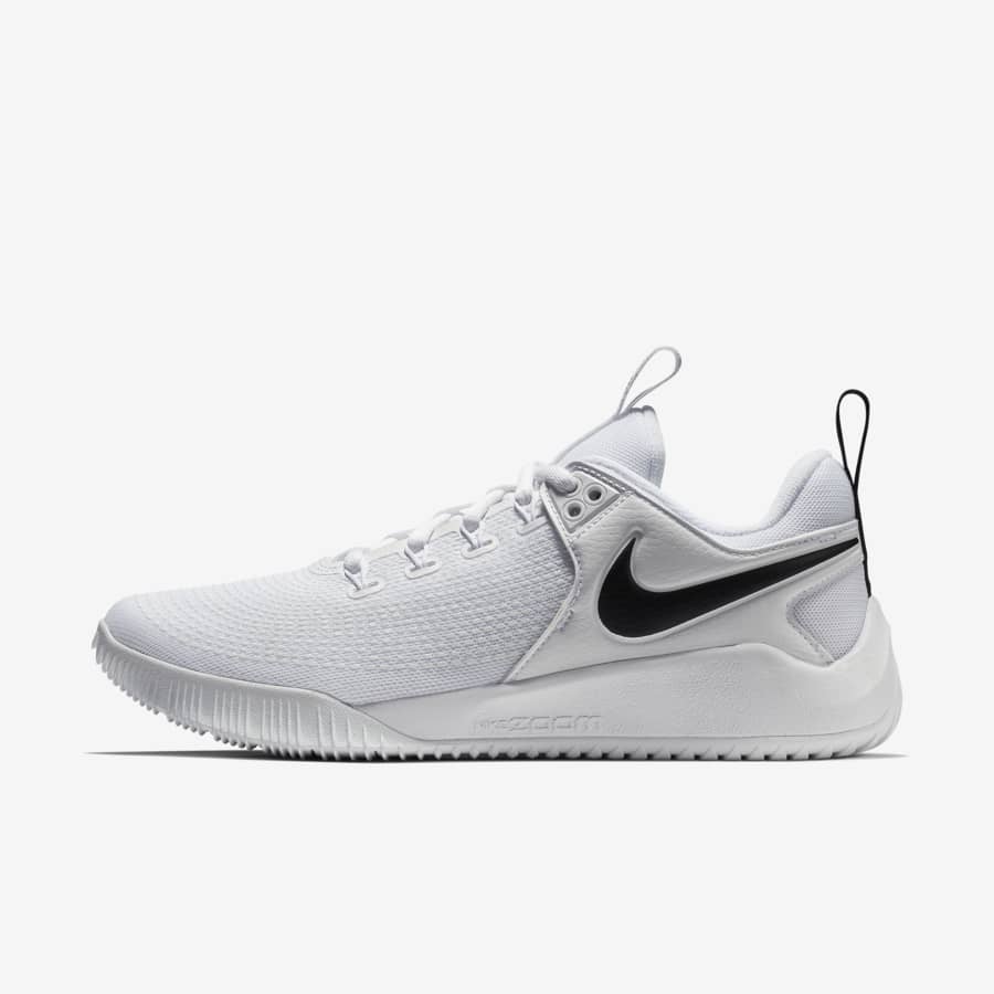 7 Essentials to Complete Any Volleyball Outfit. Nike IE