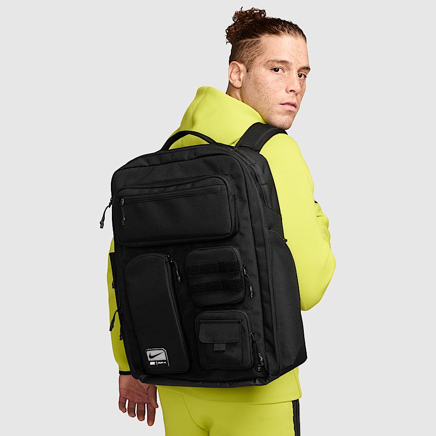 How to Wash A Backpack. Nike UK