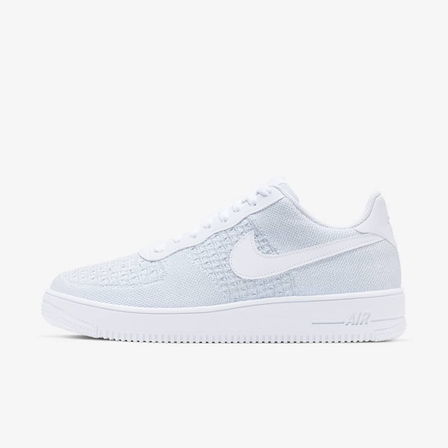 Zo maak je Nike Air Force 1 schoenen schoon. Nike NL