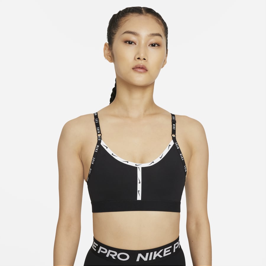 Nikeスポーツブラを比較する Nike 日本