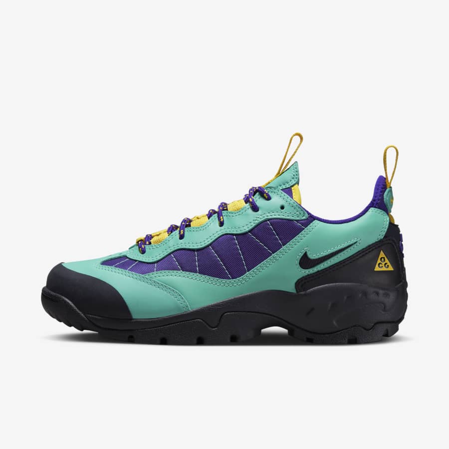 Nikeおすすめのハイキングシューズ.オンラインストア (通販サイト)