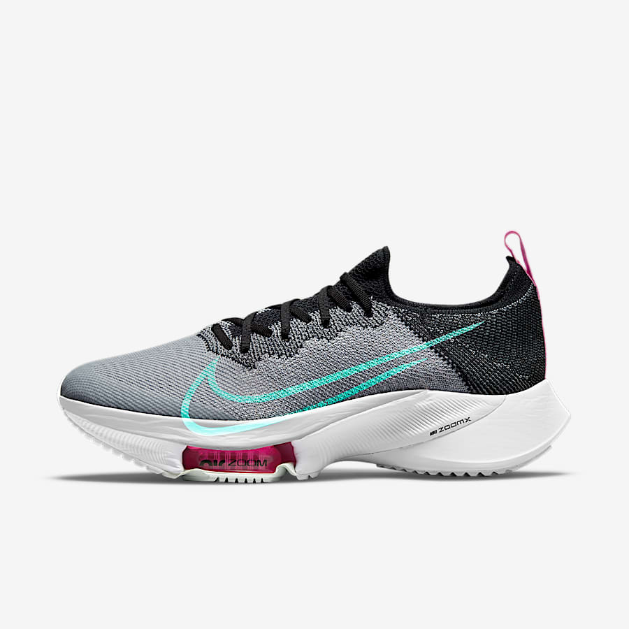 Les meilleures chaussures pour rester debout toute la journée. Nike LU
