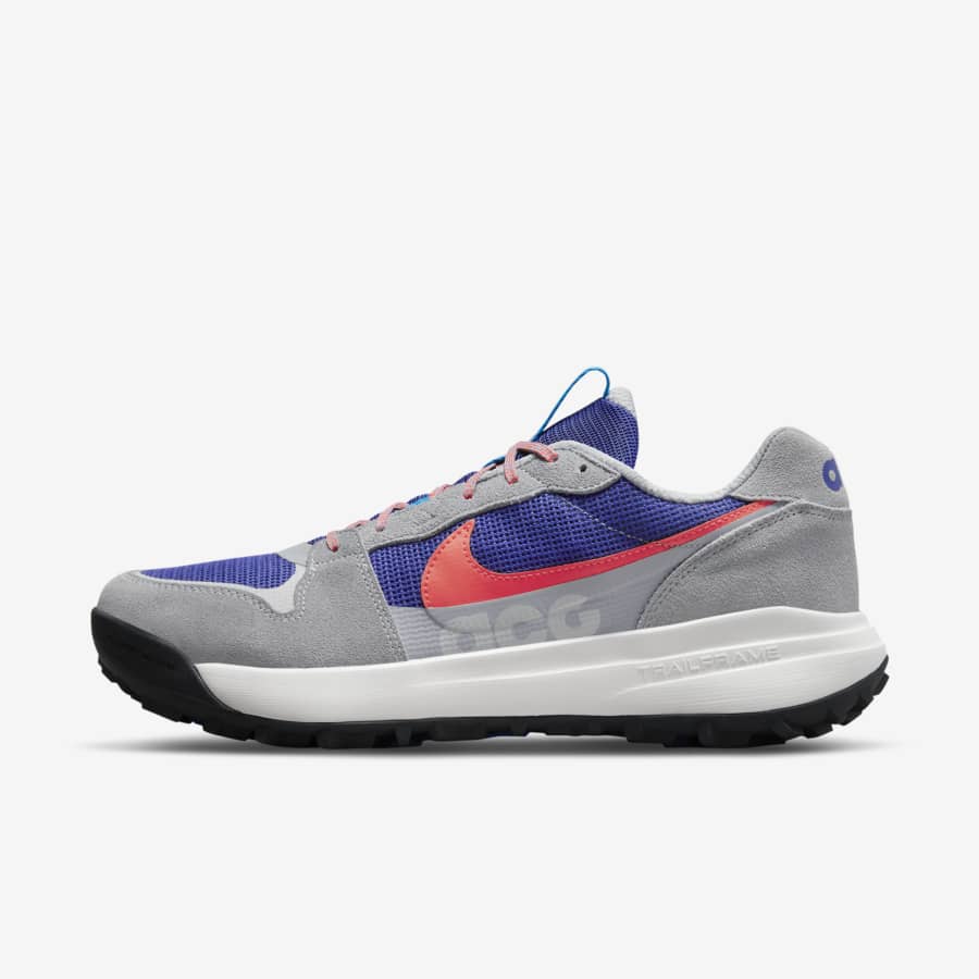 Scegli i migliori scarponcini per la tua prossima escursione. Nike IT