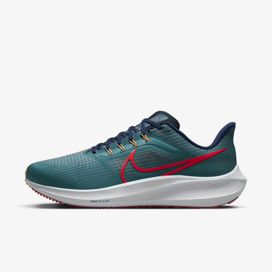 Best Shoes for Wide Feet. Nike 