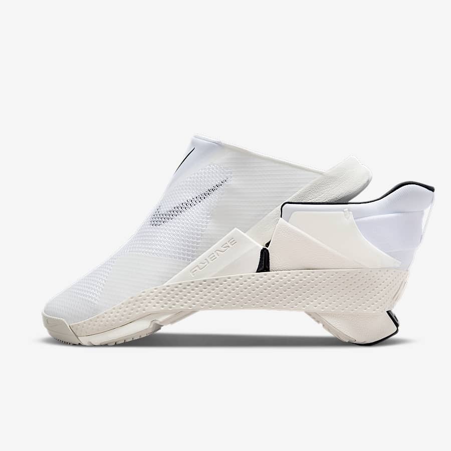 Sneakers for Men and Women. Nike 