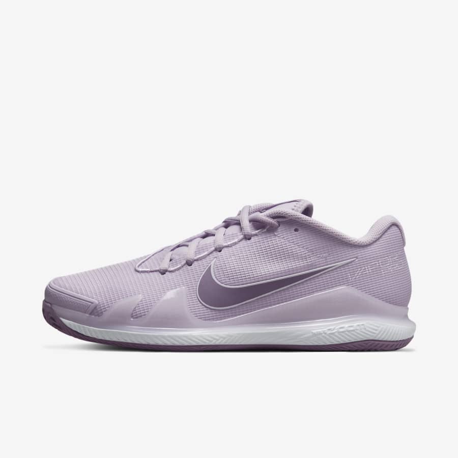 The Best Nike Tennis Shoes for Men and Women. Nike IL