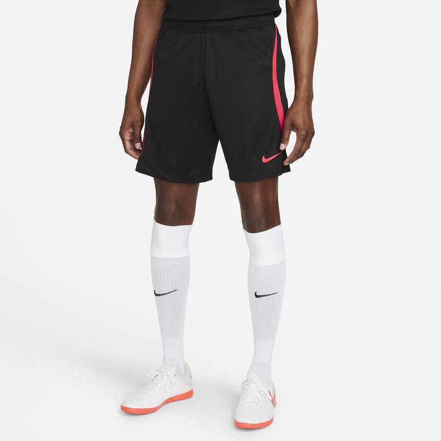 Liverpool F.C. Online Store. Nike GB