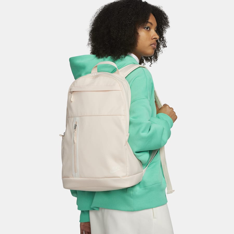 Doorbraak maximaliseren overhead What Backpacks Are Best for Work, School and Travel?. Nike.com