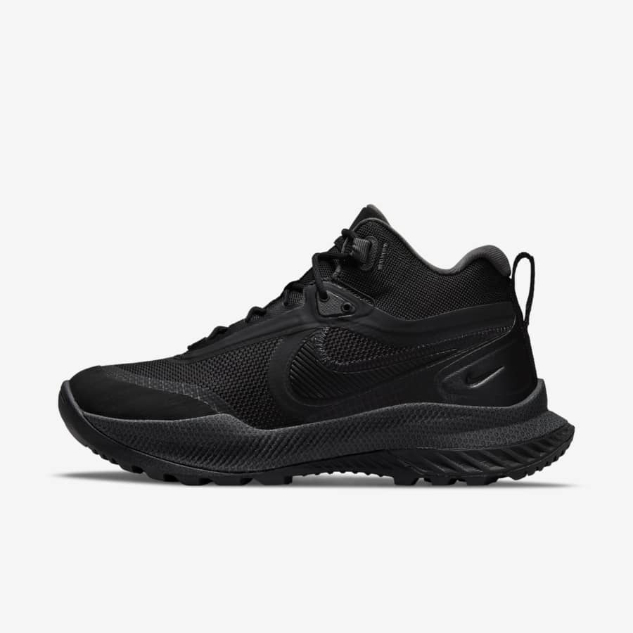 nike hiking shoes mens