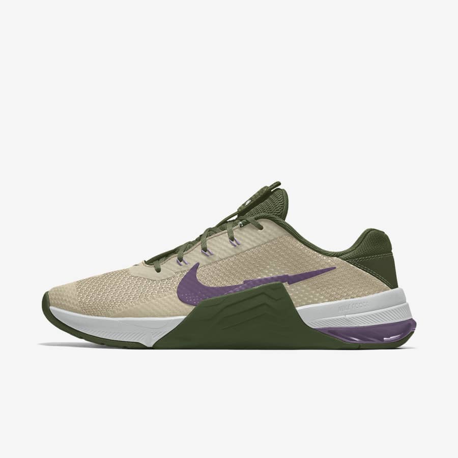 Nike Training. Nike ES