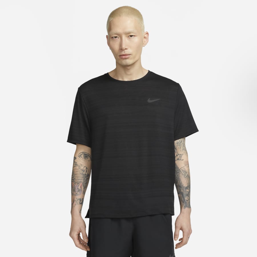 Nikeおすすめのランニングシャツ10選. Nike 日本