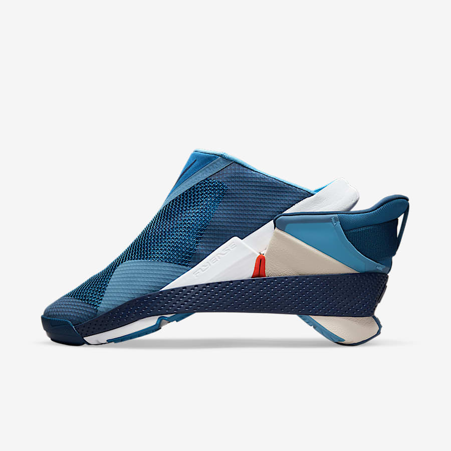go flyease hands free nike