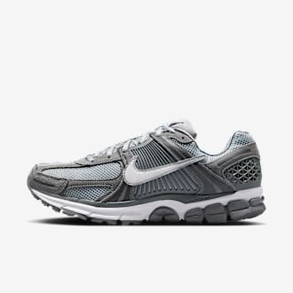Nike Zoom Vomero 5 Roam Nike Zoom Vomero 5 Roam Light Bone Mink Brown (Women's