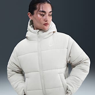 Nikeおすすめのウィメンズ フード付きジャケット.オンライン