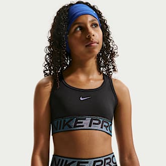 Nikeおすすめのスキーやスノーボードで着る必須アイテム8選.オンライン