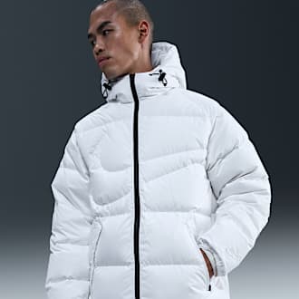 ウイークエンドセール‼️ Nike フード付きジャケット Nikeおすすめのウィメンズ フード付きジャケット.オンラインストア